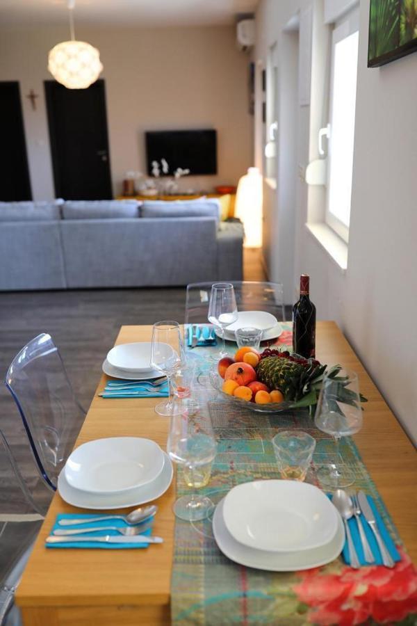 Luxury Apartment Rougemarin Pakoštane Dış mekan fotoğraf